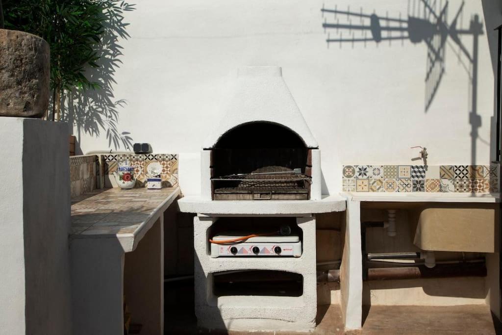דירות פאטרנה Bonita Casa Cueva Con Jacuzzi מראה חיצוני תמונה